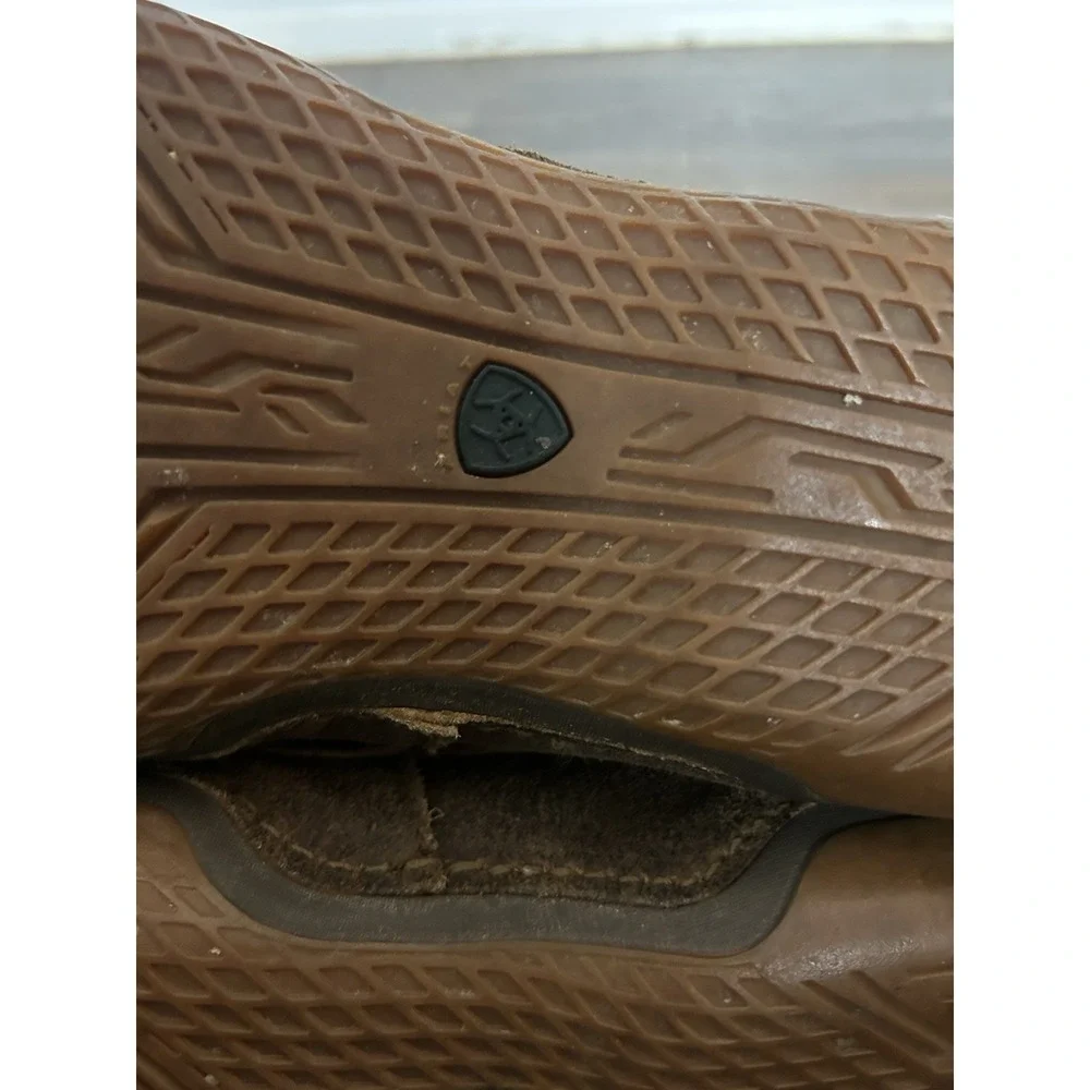 Men's Ariat Holbrook Lace Up Chucka Boot In Brown Leather Size 12D Timeless‎